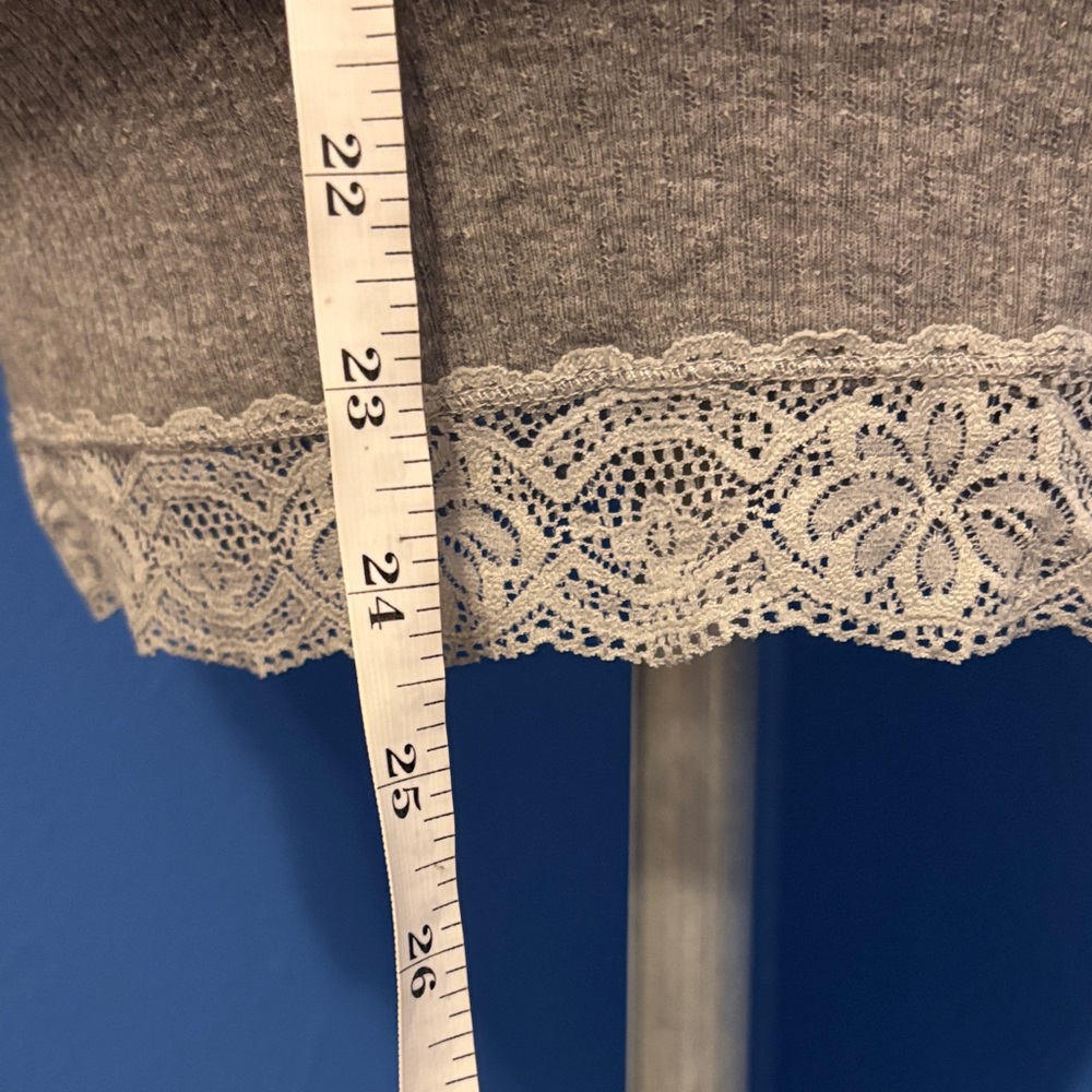 Aeropostale Gray Lace Trim Tank Top - Picture 5 of 6